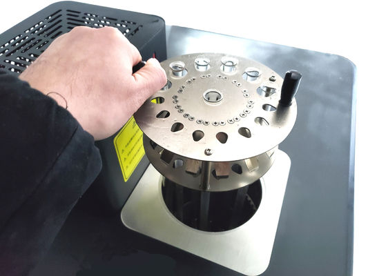 220VAC/50Hz 電源 研究室用 温め冷蔵された同熱液体浴