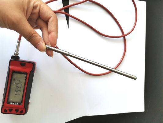 Pt100 デジタル温度計 ワイヤレスデータ送信と ±0.05C/1年安定性