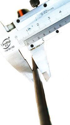 研究室および産業用デジタル温度計測定範囲 -60C~300C 寸法 106mm*48mm*37mm